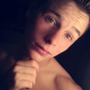 Meet your Posher, Hunter